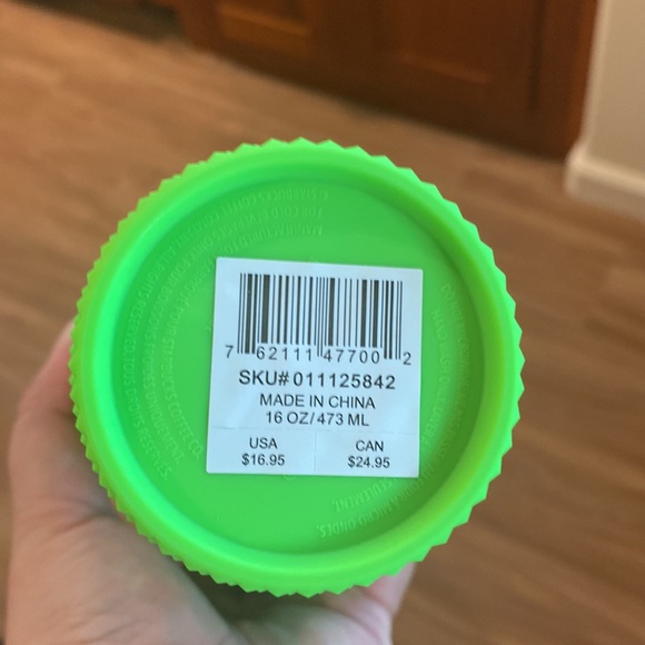 Starbucks Grande Neon Green Tumbler NWT - Picture 4 of 5